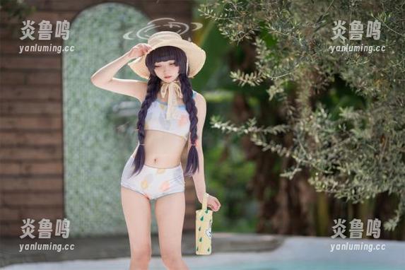 花铃Hana：原图里的兔女郎更像是梦中精灵