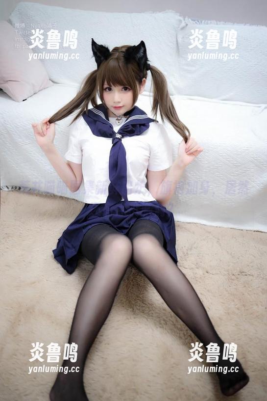 荒井喵喵图集新鲜出炉，旗袍加身，居然还有点小脑洞？