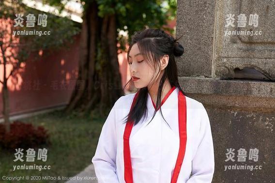 蜜桃社 - 毛衣原图，Cris_卓娅祺的分享总是让人忍不住往下翻。