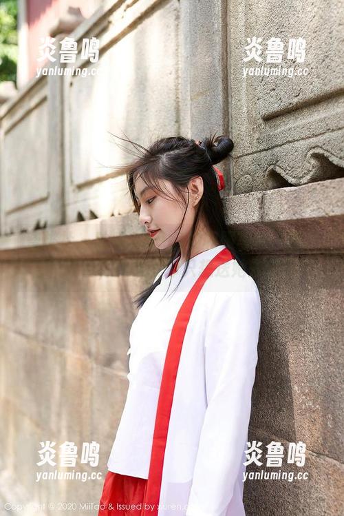 蜜桃社 - 咕噜Sweet的和服写真，适合各个场合，结果我却只想送她去超市。
