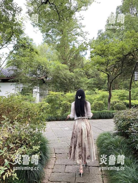 微密圈 - 私房蕾丝软妹小九九：原图里的俏皮瞬间