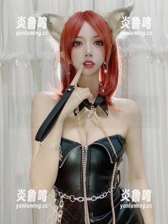 沉浸在“过期米线线”的浴室私拍，这就好想用水漾的晨光画一幅不经意的套图