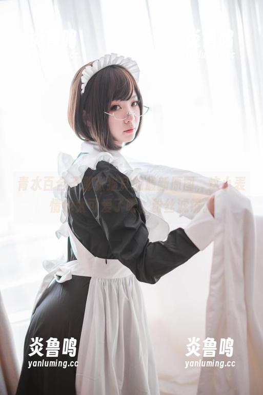 青水百合子那张猫耳的最新原图，这小表情也太可爱了吧，粉丝滤镜。