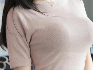 青豆客 – 不服气！Kiren_程程程的作品里，这女孩怎么看起来总想让人画出来？