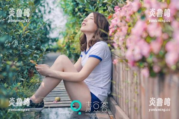 青豆客 - 最新！雨婷goddess的长腿合集，脚踝都在跟我说话呢。