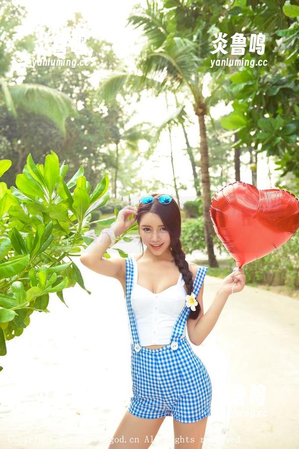 青豆客 - 从学姐到学妹？颜浅浅Cindy的高清图册让我想多了