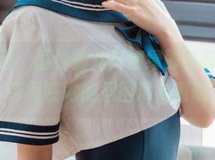 原图展示，面饼仙儿宛如绿野仙踪的妖精，诗羽在她的周围漫舞着呢。