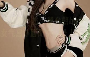 微密圈 – 福利小站：黎允熙baby图集，少女气息扑面而来，让人失神！