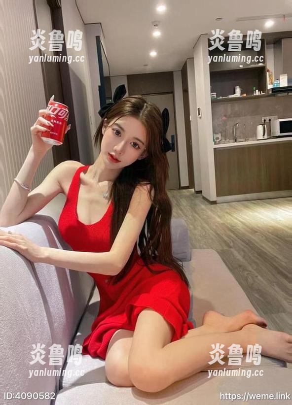 黎允熙baby 微密圈 - 停止一切,黎允熙baby的枣红睡裙出现在免费写真里,是时候重新定义“慵懒”了。