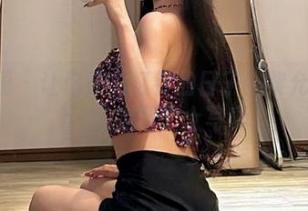 微密圈 – 让你怀念打针的日子！黎允熙baby的定制护士写真